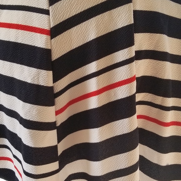 Striped Crop Top Skirt Set - Picture 6 of 8